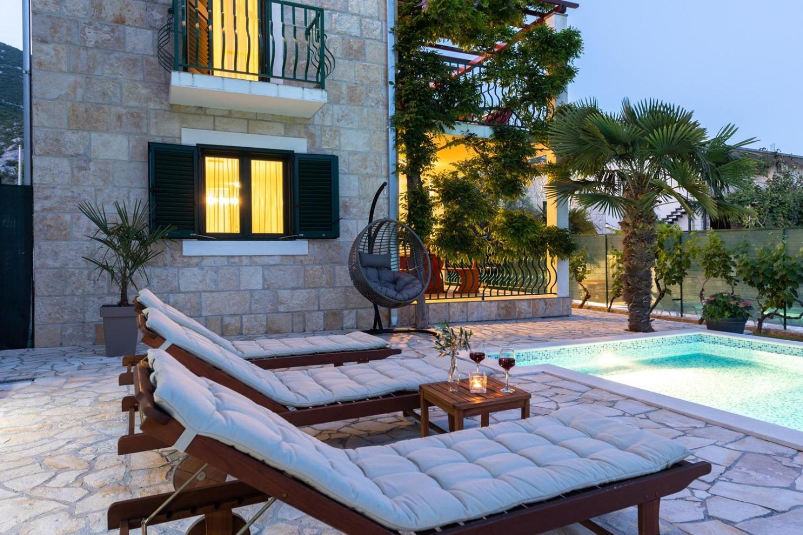 Villa Josip Near Omis , Private Pool Exterior photo