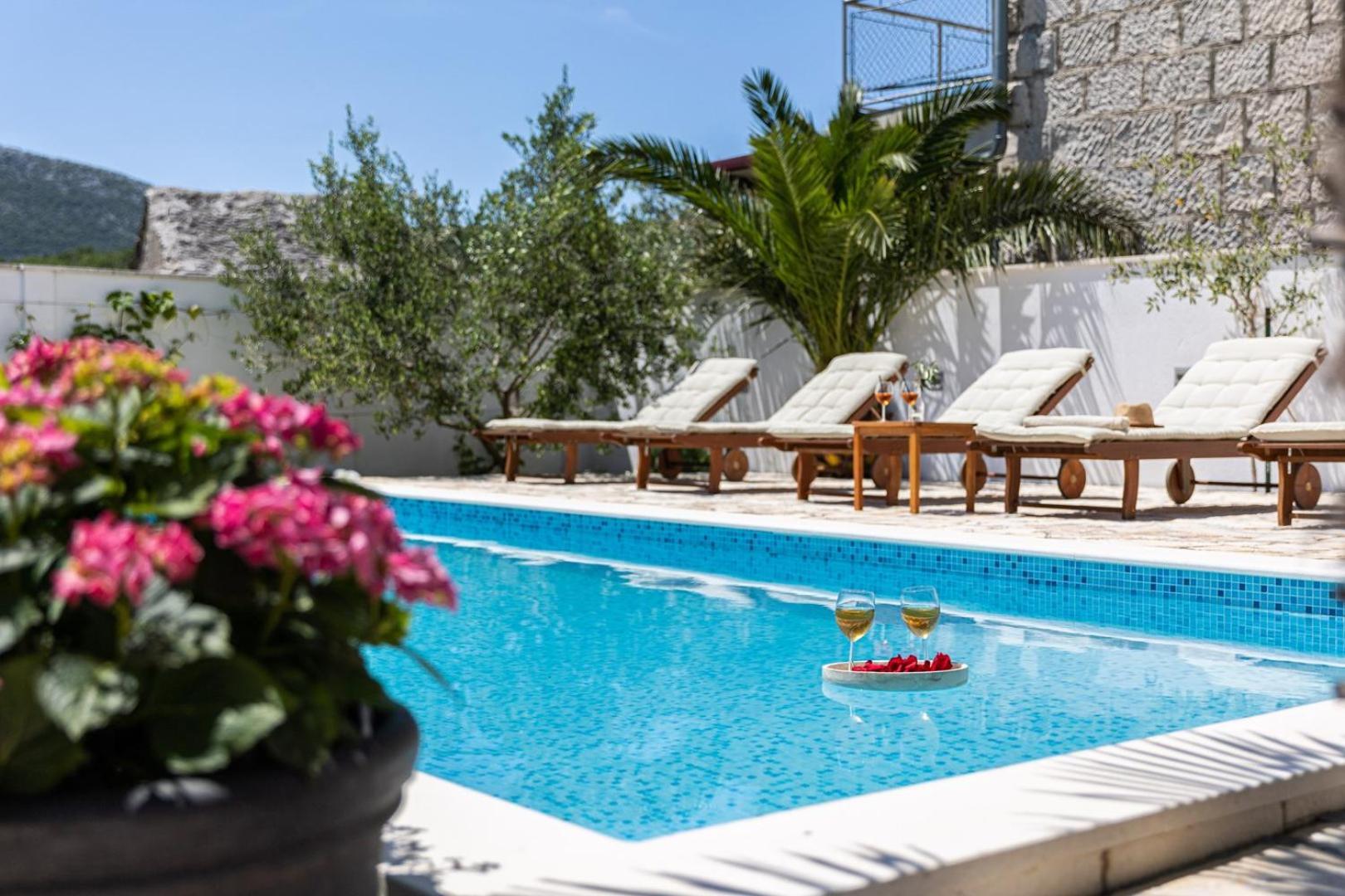 Villa Josip Near Omis , Private Pool Exterior photo